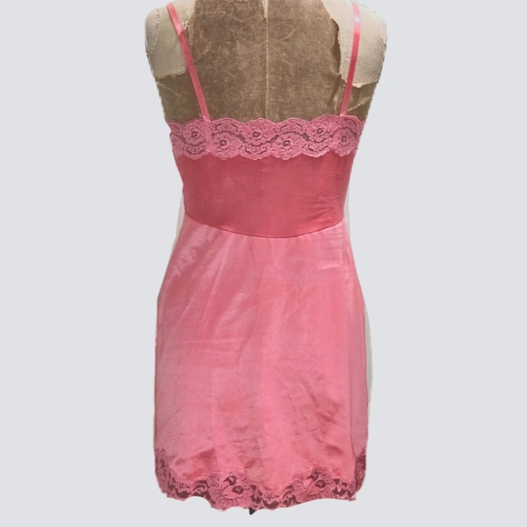 Vintage Vanity Fair chemise dress in pink - Picture 5 of 7